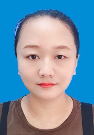 李晨晨 